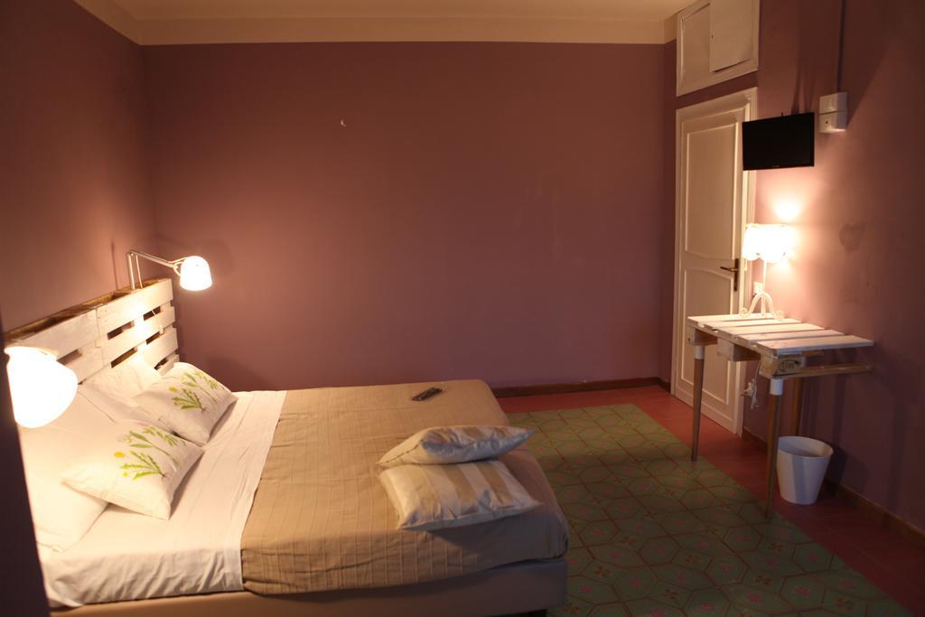 Duomo House Hotel Pisa Værelse billede